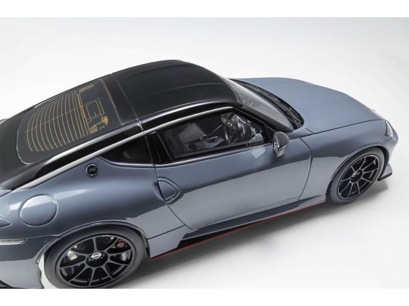 京商】 1/18 日産 フェアレディ Z ニスモ 2024 (グレー) □samurai