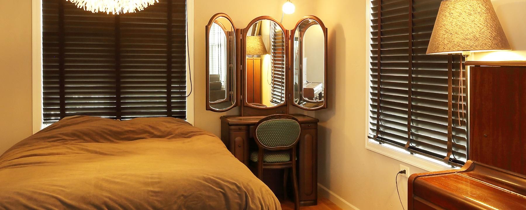 アンティークドレッサー｜国産ドレッサー専門【アンテカルネ】