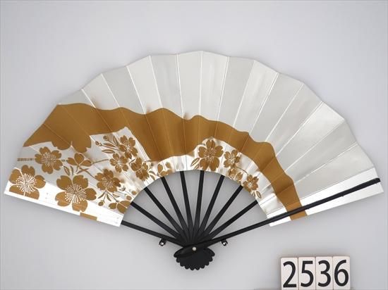 真作/誠/四季草花/桐共箱付/布袋屋掛軸HC-400 真作/誠/四季草花/桐共箱