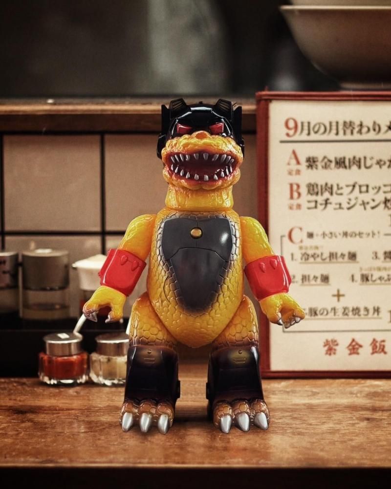 抽選販売】気合ダイナソー【タマチャーカラー】 - NATAL DESIGN ONLINE