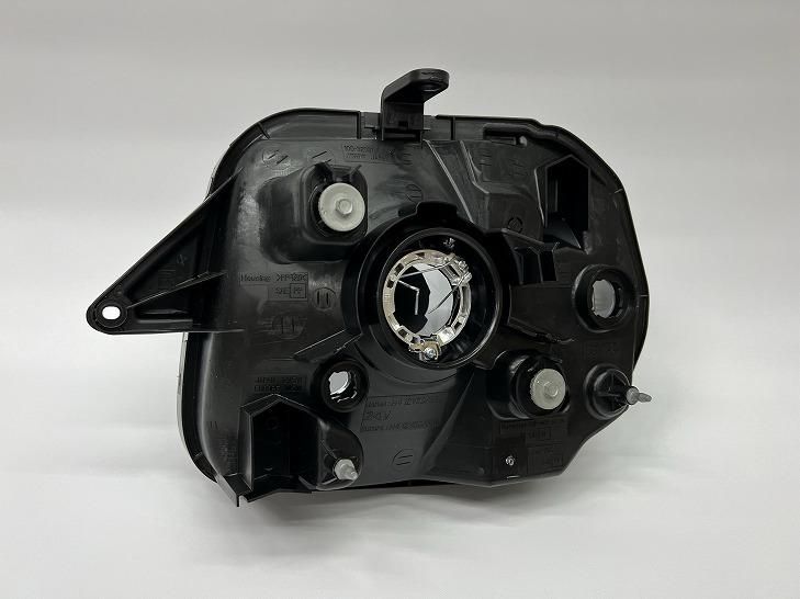 スズキ純正ヘッドライト【レベライザー無し】 - 北九州の工藤自動車