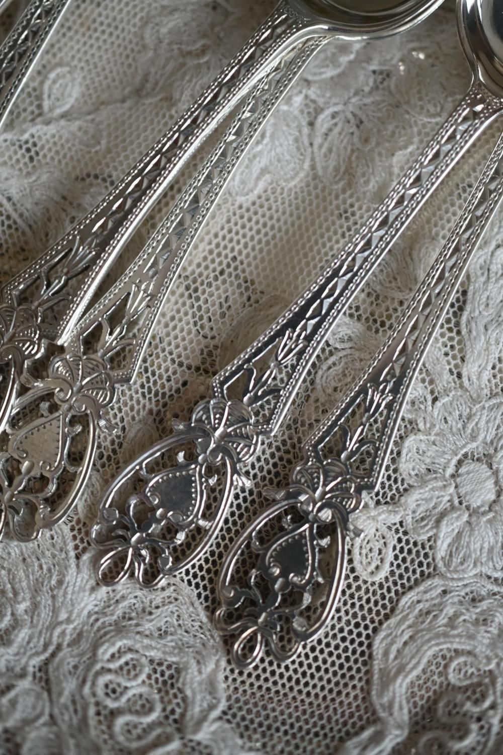 スターリングシルバー・マッピン＆ウェッブ・透かし細工のアイス