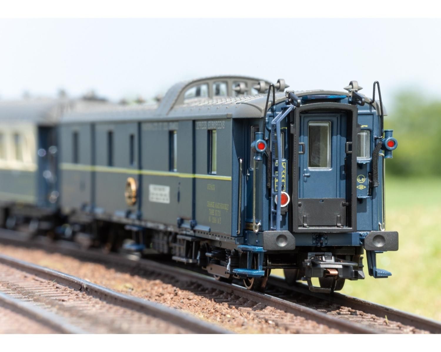 メルクリン(Marklin) HO エーデルワイス プルマンエクスプレス 42470