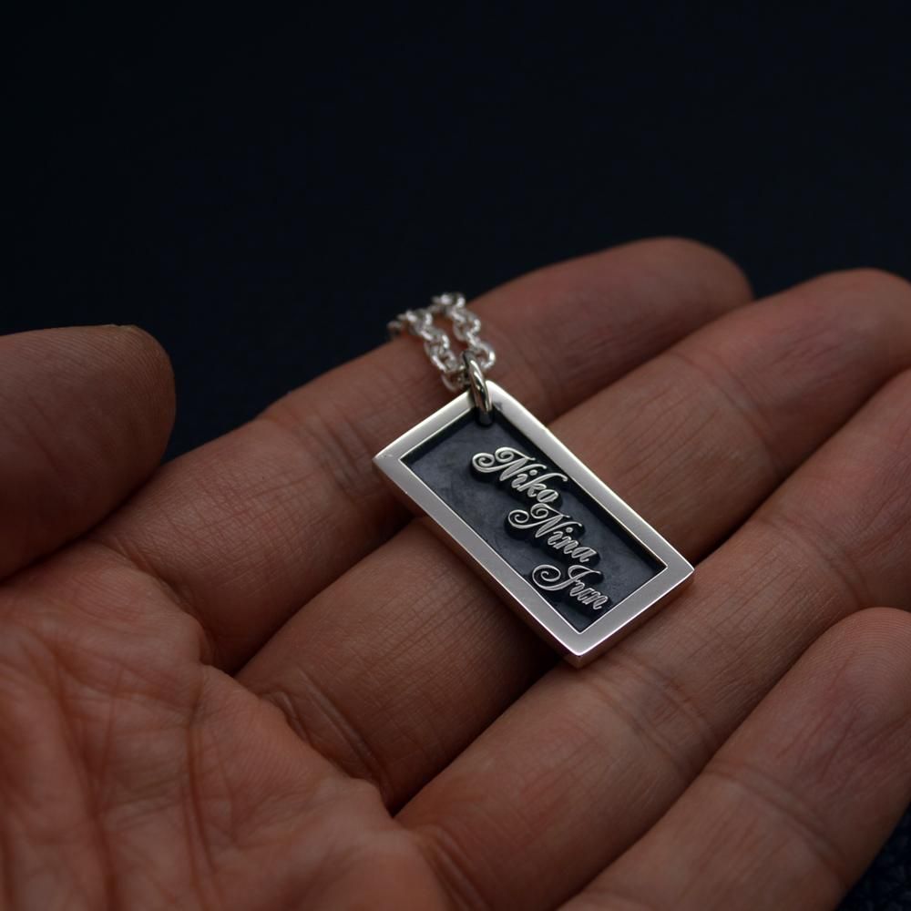 オーダーメイド・ファミリープレートネックレス | 工房史 - 工房史