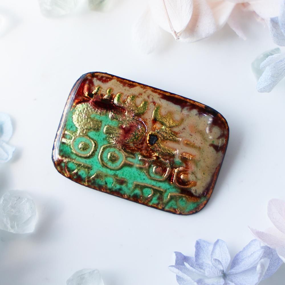 ブルーストーンの装飾ブローチ - 海福雑貨通販部