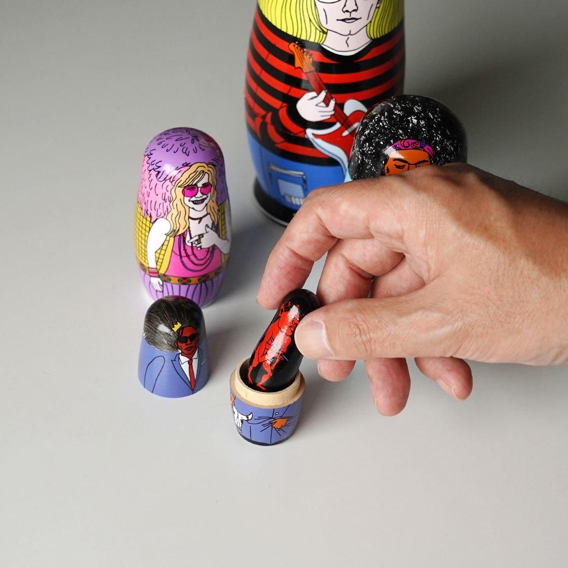 27 マトリョーシカ | アーティスト MIDORI KOMATSU - Anchor Bridge