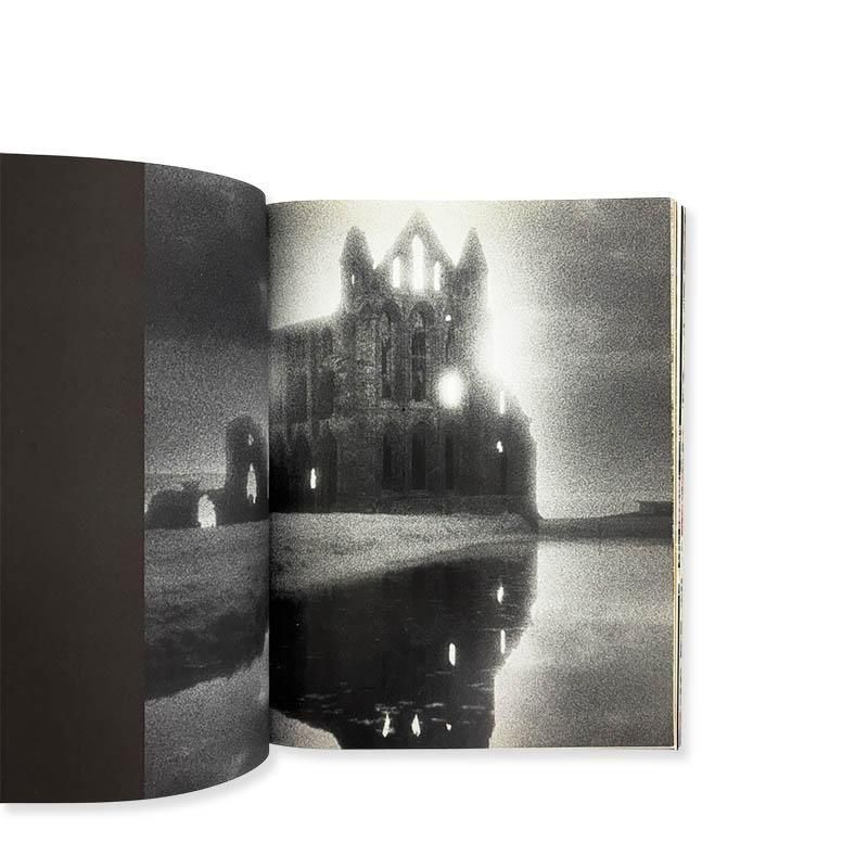 A MAGAZINE #4 Curated by JUN TAKAHASHI | UNDERCOVER高橋盾 アンダー