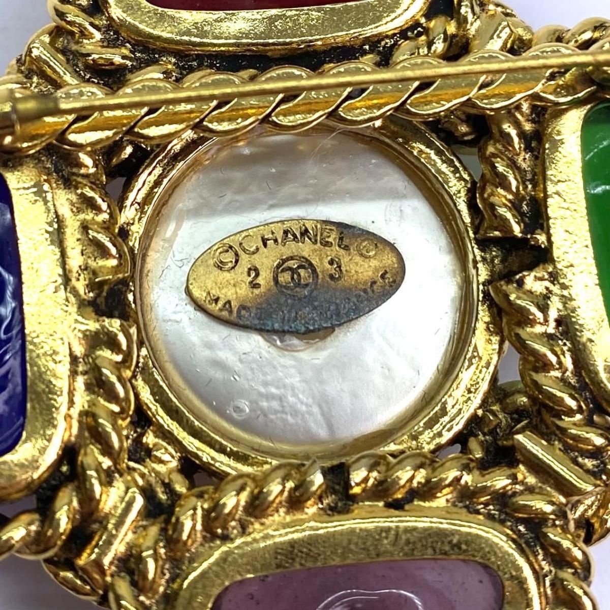 CHANEL ヴィンテージ ブローチ | 1988年製 - LAYER VINTAGE