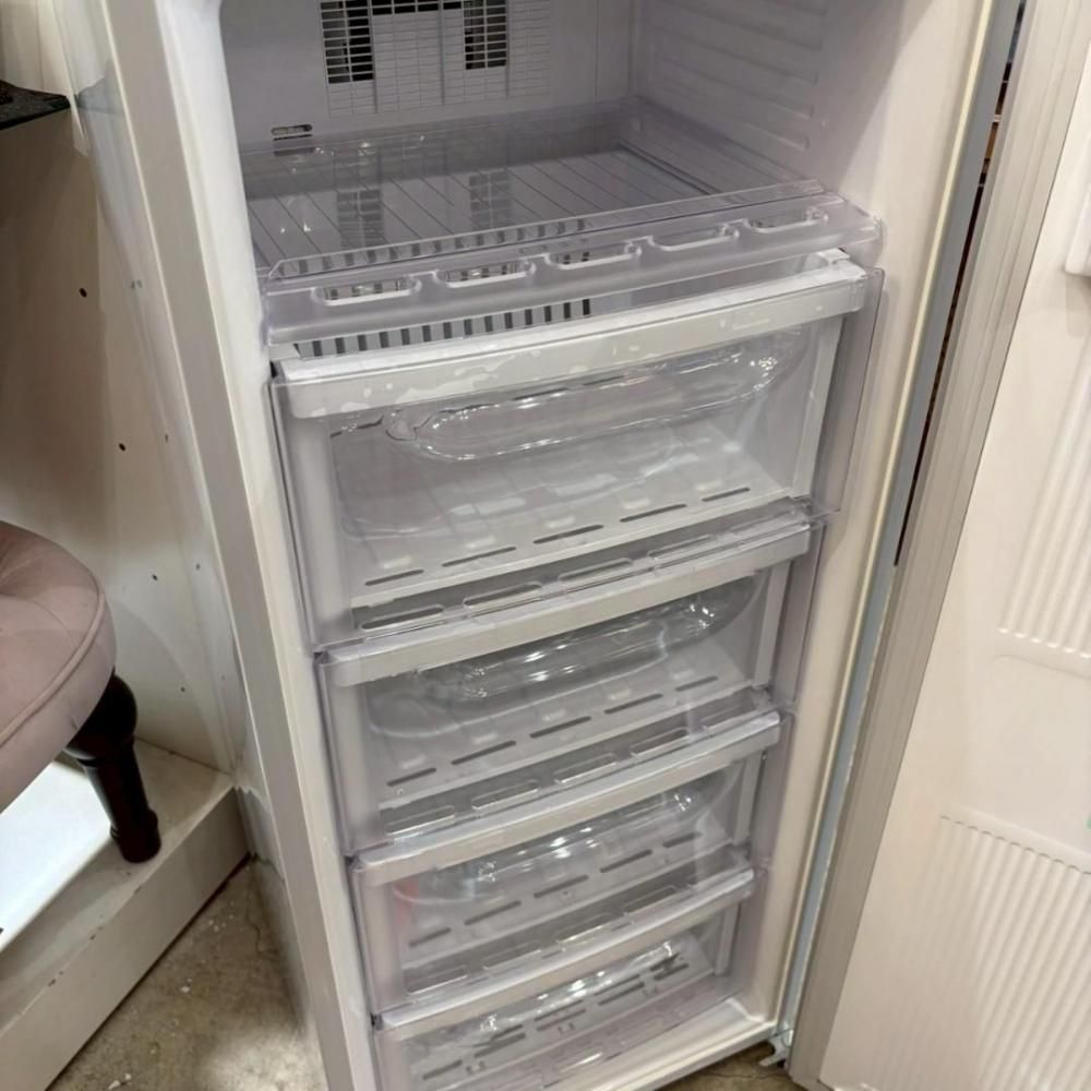 三菱 冷凍庫 MF-U12D-S1 2020年 セカンド冷凍庫 右開き - 家具