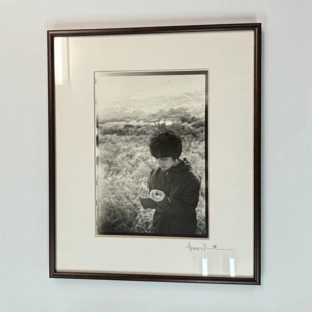 山崎まさよし×ハービー・山口 オリジナルプリント写真・額装 うつむき