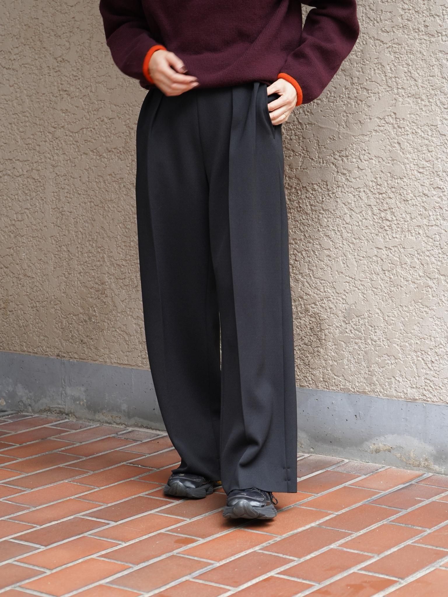 PHEENY（フィーニー） Amunzen 2tuck wide pants / BLACK 公式通販