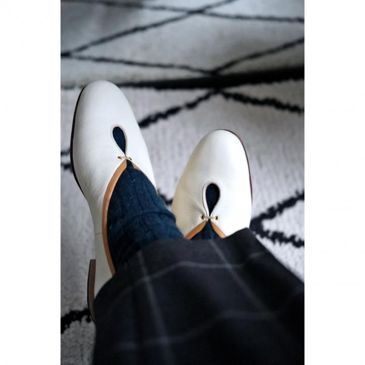 POST PRODUCTION】Tear Pumps GOAT WHITE