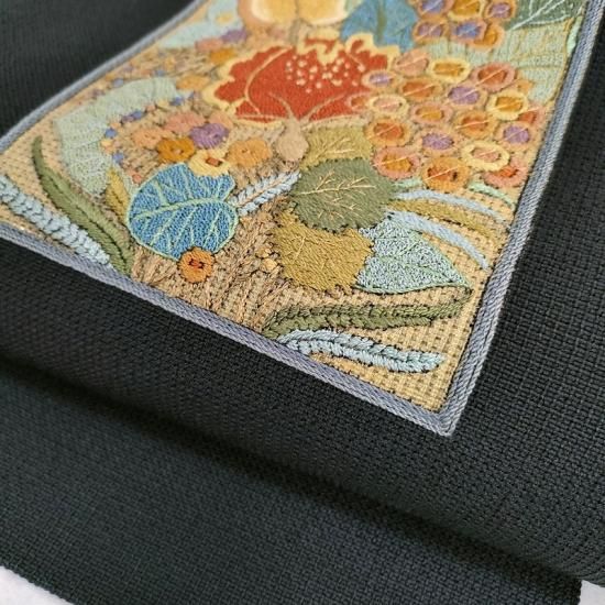 貴久樹 名古屋帯 刺繍 オリエンタルフラワー カジュアル八寸名古屋帯
