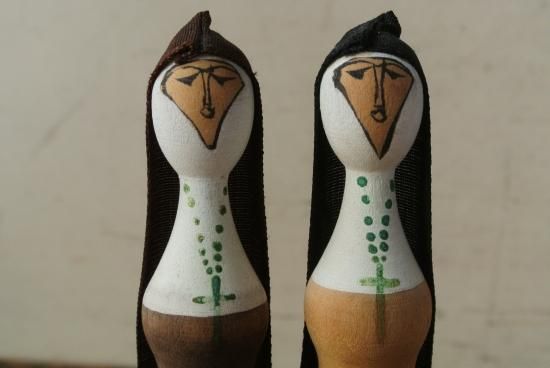 修道女 こけし 根本土龍