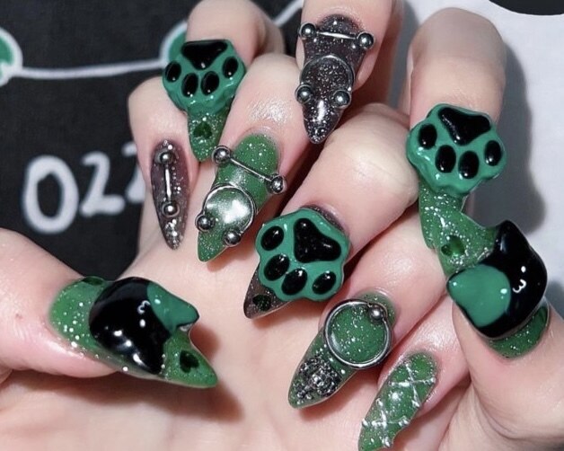 3dネイルパーツ ねこ くま 肉球 寝そべり 3dネイルパーツ ねこ 肉球 黒