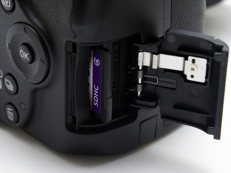 エントリークラスの正統進化機 ニコン D3200 レビュー [デジタル一眼