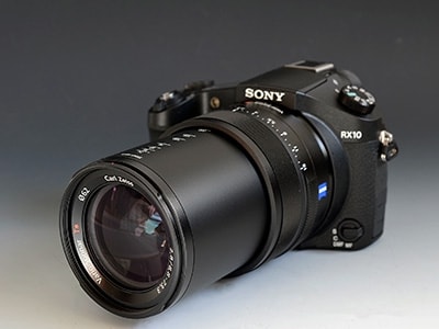 ライバルは一眼レフ、プロ好みのSONY「DSC-RX10」 [デジタルカメラ