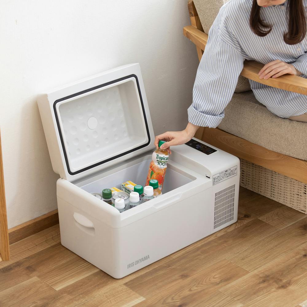 アイリスオーヤマ ポータブル冷蔵冷凍庫20L IPD-2B-W ホワイト 冷蔵庫