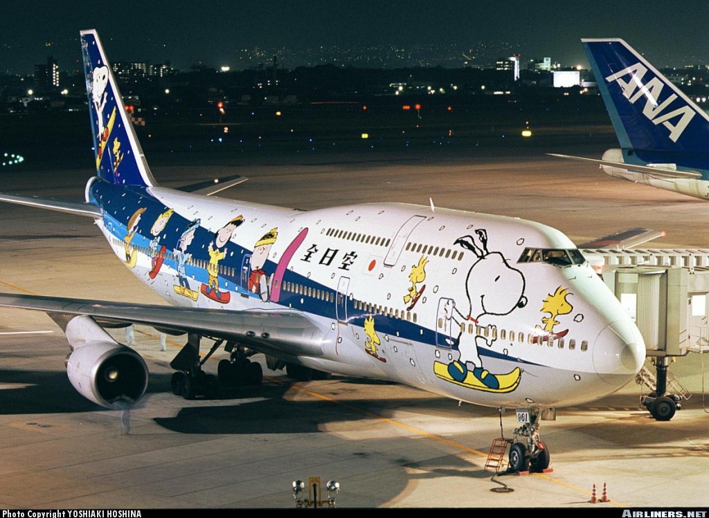 航空機・ヘリコプター ANA B747-400 JA8961 Snoopy 航空機