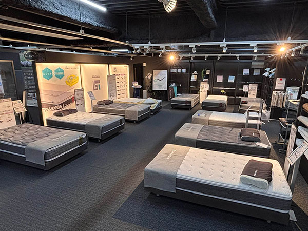 フランスベッド 東京工場ショールーム | 東京都昭島市のマットレス