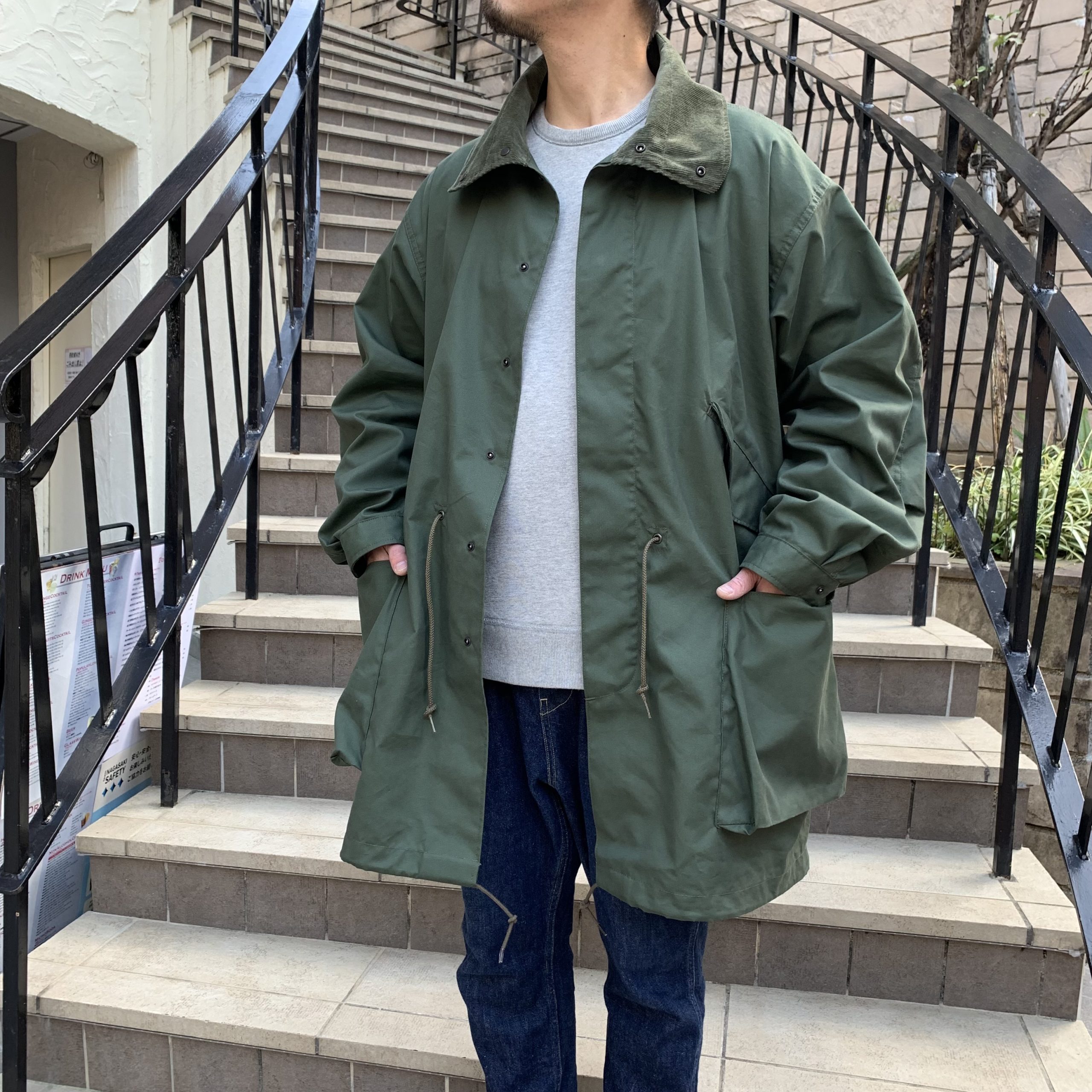 SASSAFRAS Digs Crew Coat(C/N Oxford) | INDIGO BLUE