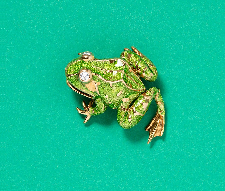 gold frog brooch with enamel and diamond - Inez Stodel
