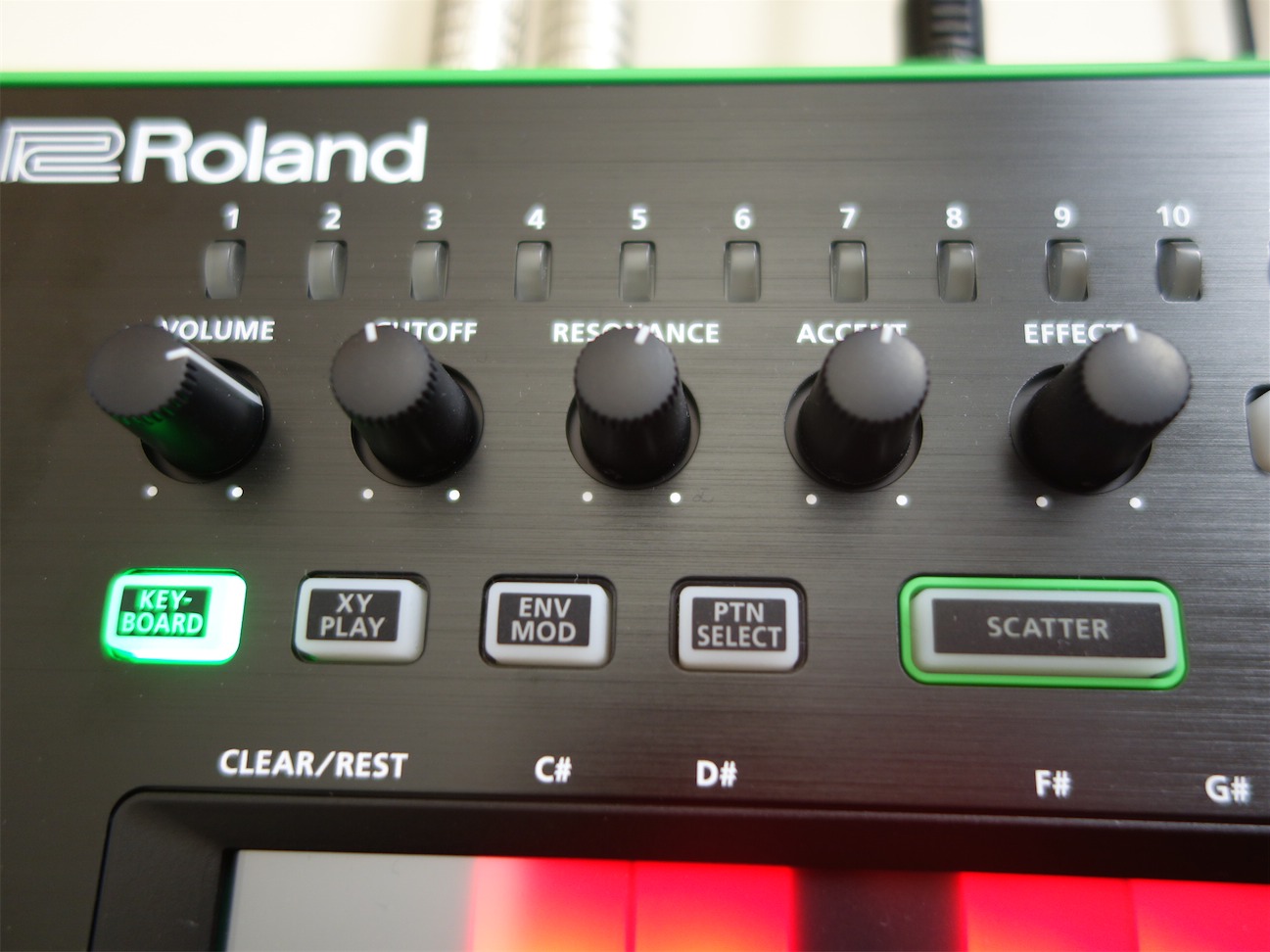 TB-3 徹底検証 ナイスな波形です【レビュー】ローランド「AIRA」が