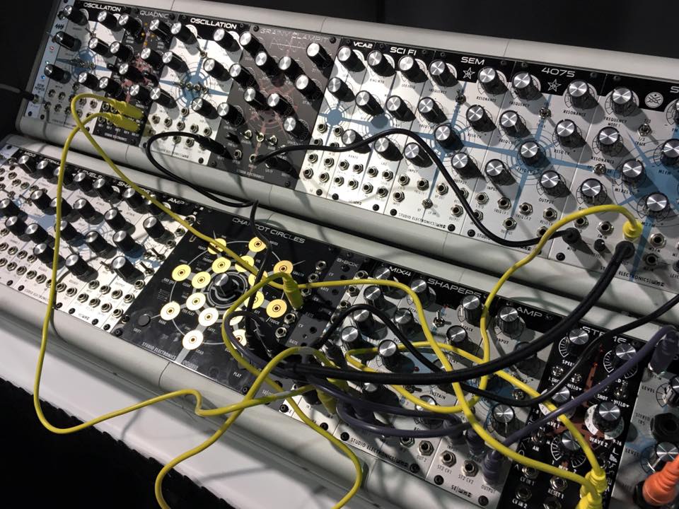 FAQ】ユーロラック（EuroRack）、HP とは？ | Digiland（デジランド）