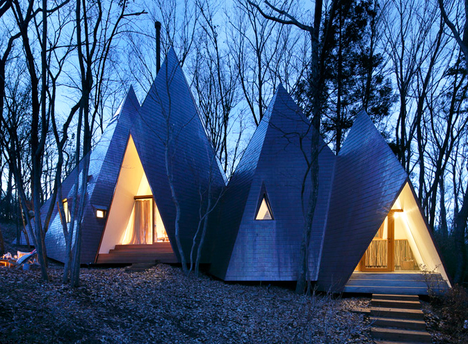 Hiroshi Nakamura's Nasu Tepee home features a cluster of timber