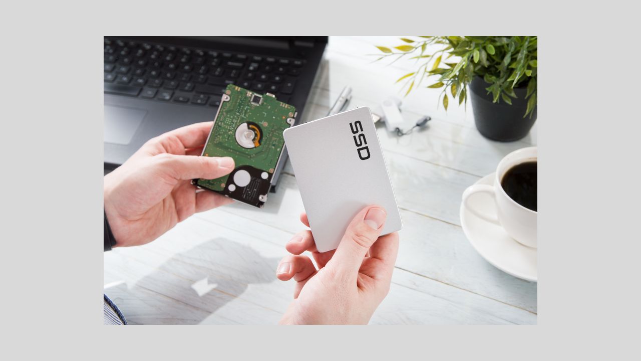 MacBook Pro 13インチのSSDを交換する方法！ | iSchool合同会社