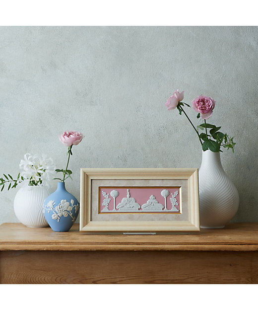 雛ドール プラーク | WEDGWOOD/ウェッジウッド | 三越伊勢丹オンライン