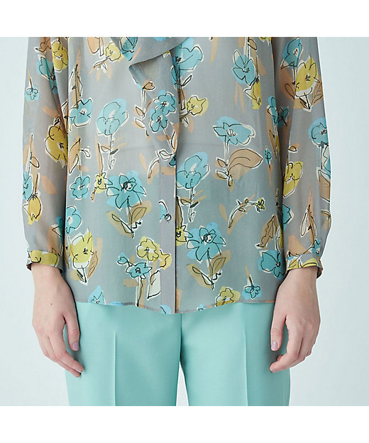 リンズフラワープリント ボウタイブラウス | maison TOMORROWLAND