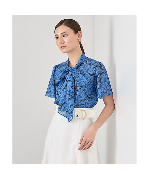 ラインフラワープリントボウタイ ブラウス | ANAYI/アナイ | 三越