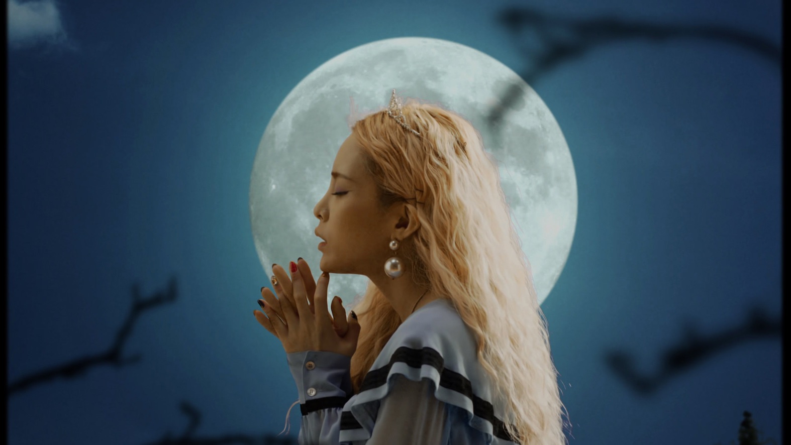 Jenga (feat. Gaeko) - Heizeのミュージックビデオ - Apple Music