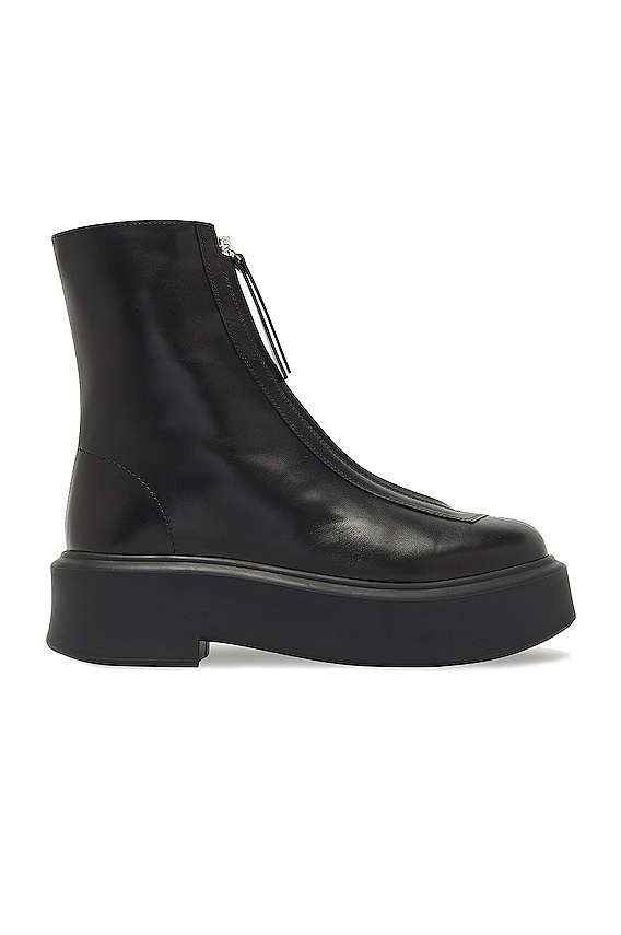 Balenciaga Bulldozer Chelsea Boot in Black | FWRD