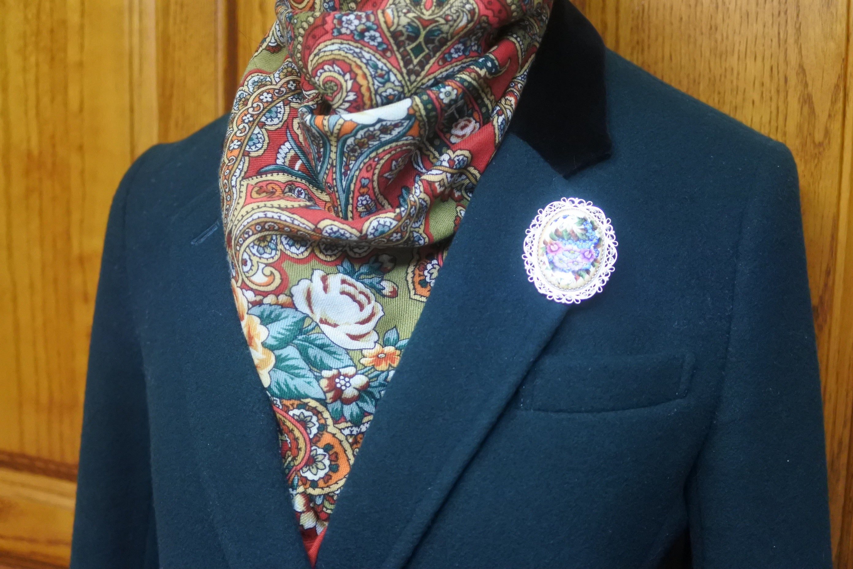 エナメル細工フィニフティ ブローチ スリャビャンカ アクセサリー