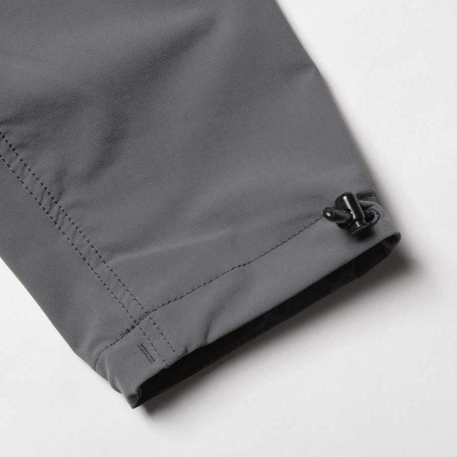 and wander（アンドワンダー） ポイント10% トレックプルオーバー 撥水