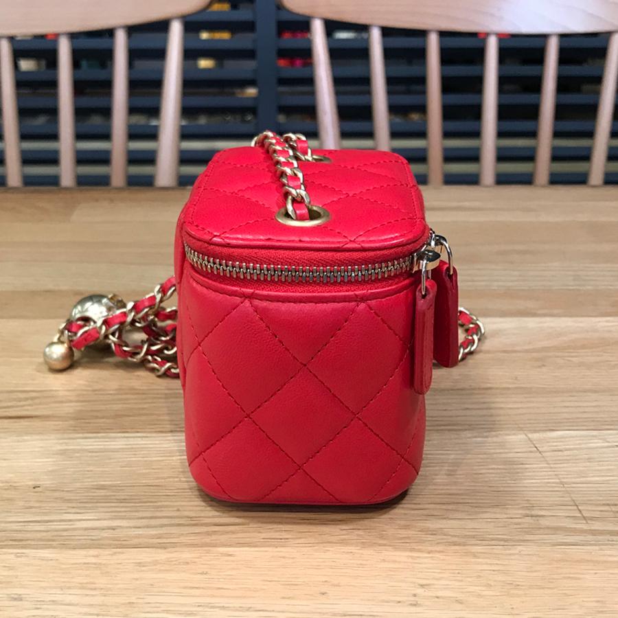 CHANEL（シャネル） 【新品同様】シャネル マトラッセ ココボール ミニ