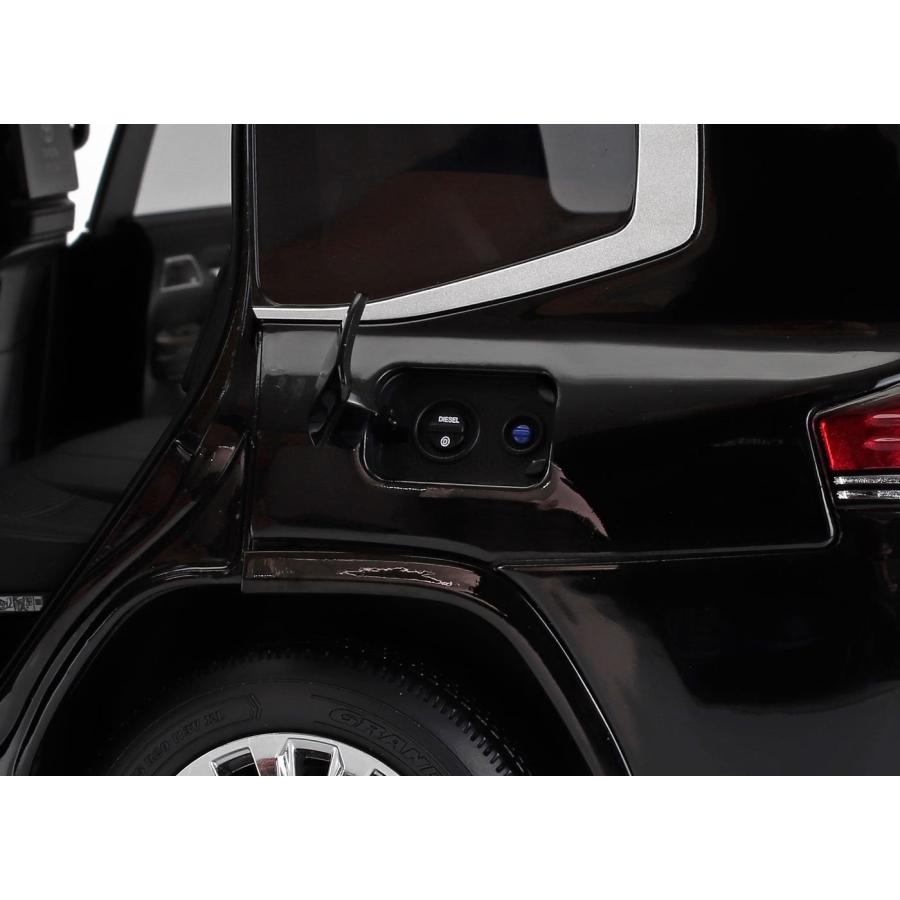 トヨタ（TOYOTA） ミニカー 1/18 ランドクルーザー 300-ZX SUV LCD