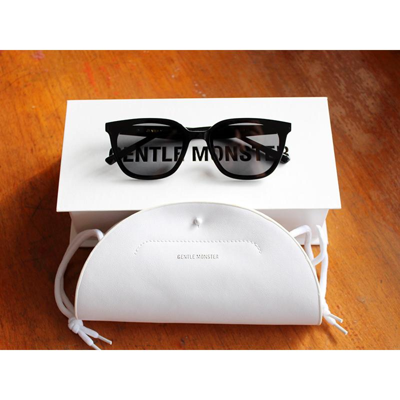 Gentle Monster ジェントルモンスター Lilit サングラス /黒 : 青