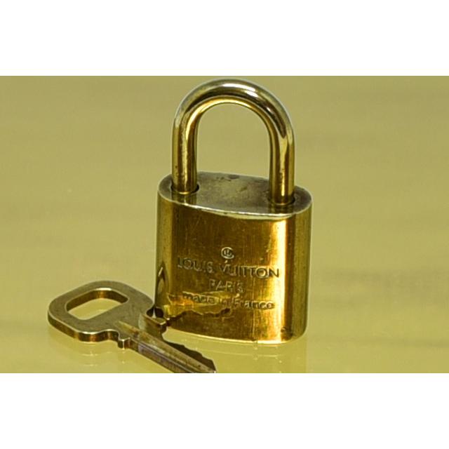LOUIS VUITTON（ルイ・ヴィトン） カデナ パドロック 南京錠 鍵付き
