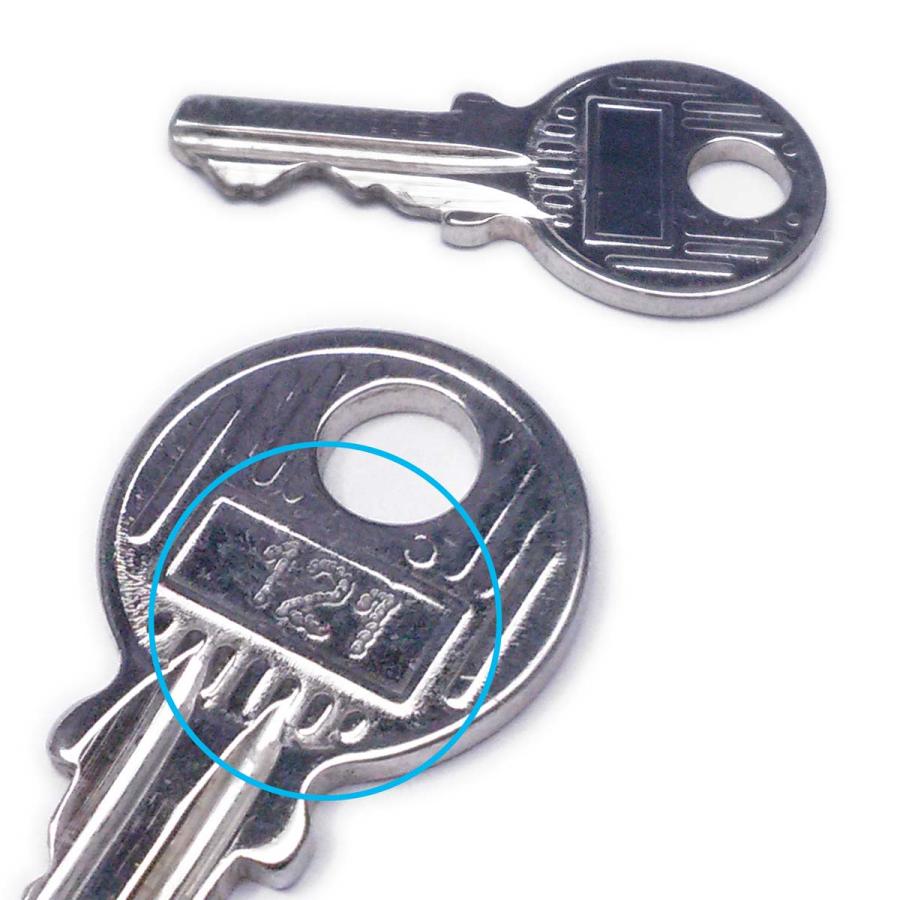 HERMES（エルメス） 【美品】エルメス カデナ 鍵121番 バッグチャーム