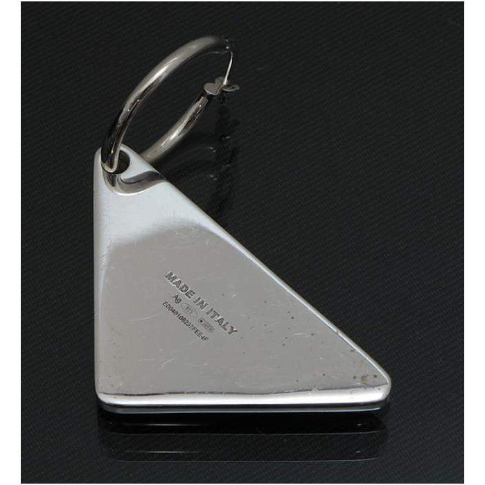 PRADA（プラダ） 美品 三角ロゴ シンボル スイングピアス 左耳用 黒