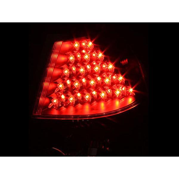 ダッジ マグナム LED スモーク コンビ テール ランプ 左右 ライト 2004