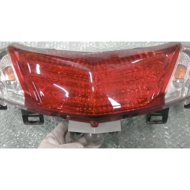 マジェスティ250 SG20J-001xxx の テールランプ *1599789507 中古