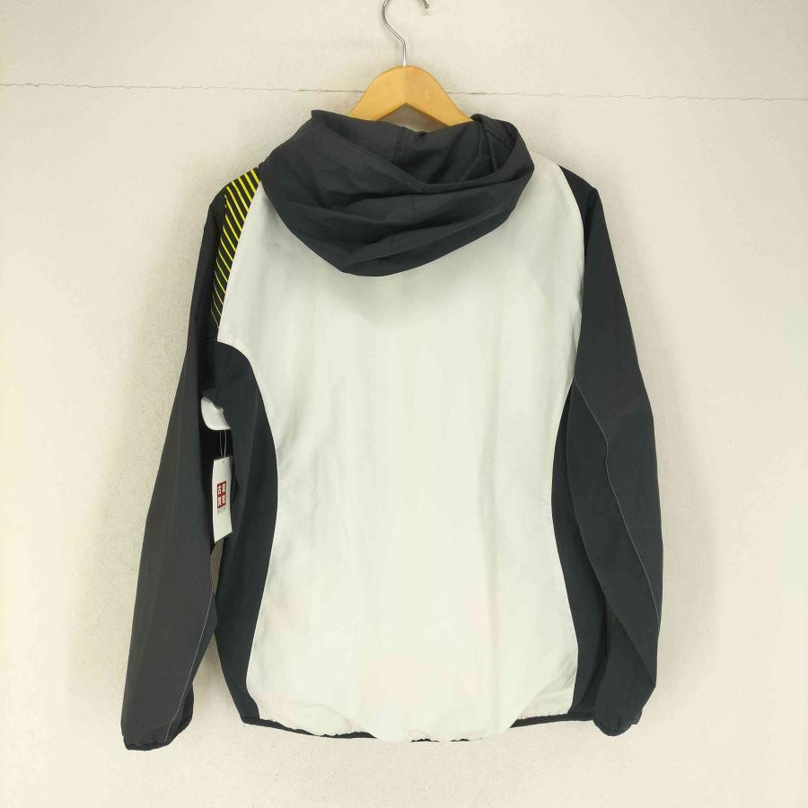 umbro（アンブロ） ロゴ刺繍ナイロンジャケット メンズ M 中古 古着