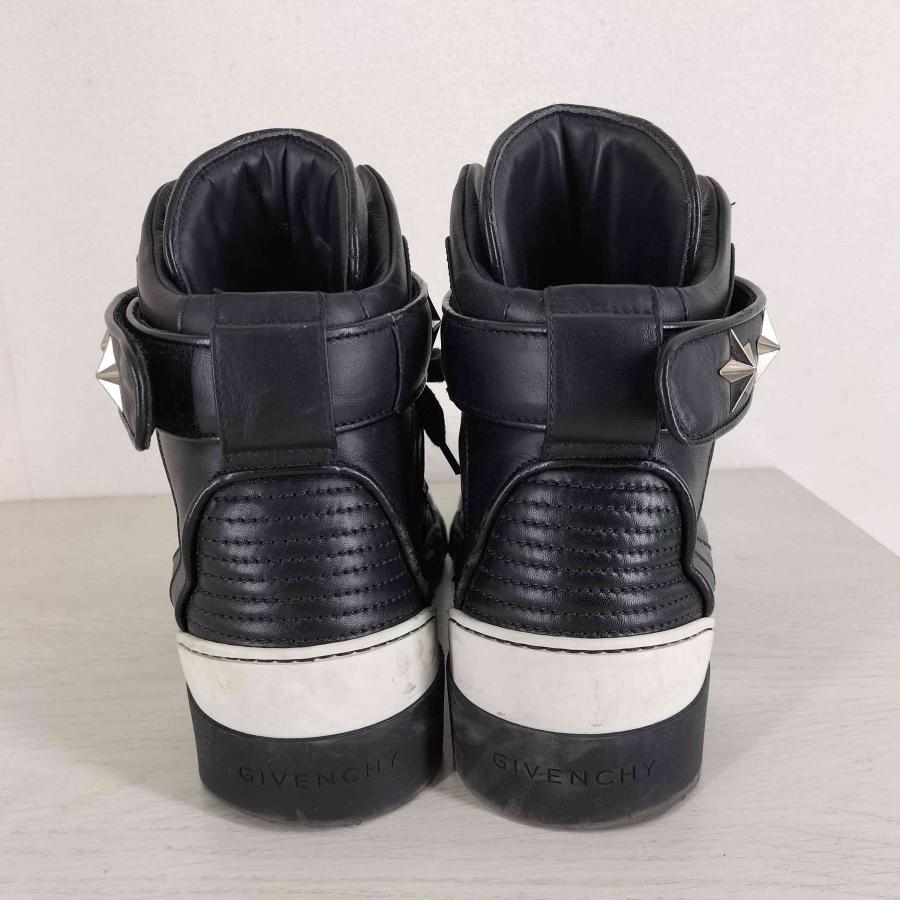 GIVENCHY（ジバンシィ） スタースタッズ ハイカットスニーカー レザー