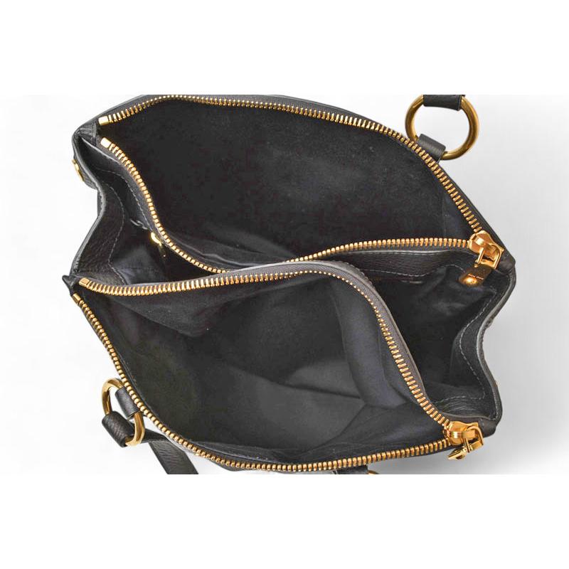 miu miu（ミュウミュウ） ショルダーバッグ/ハンドバッグ A4対応