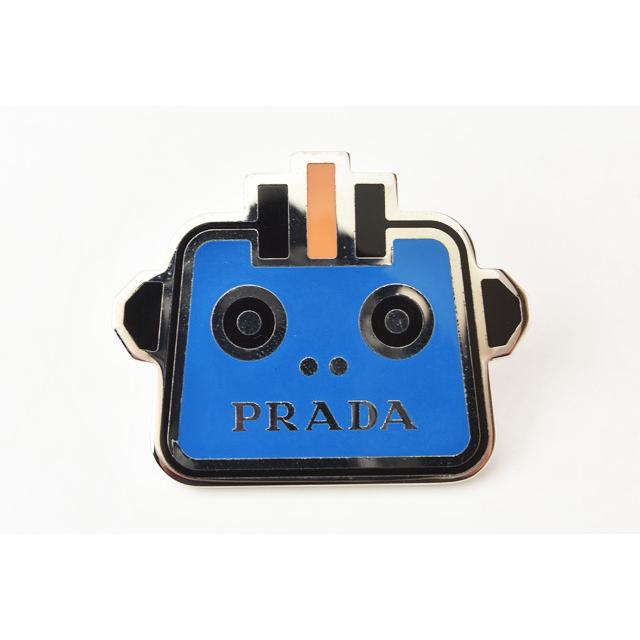 PRADA（プラダ） ピンブローチ/ピンバッジ 3点セット アクセサリー