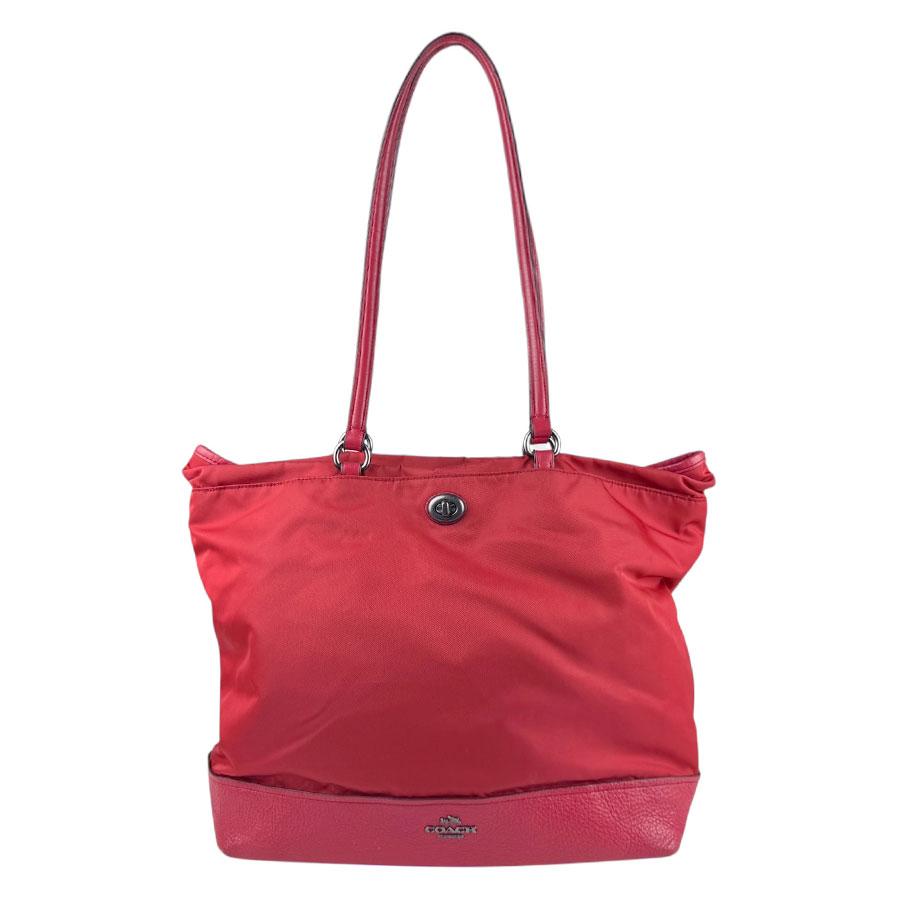 COACH（コーチ） ショルダーバッグ ナイロン レッド : ブランド